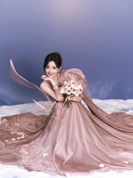 拆墙者的文字：素人写作如何击穿现代社会的“隔膜”